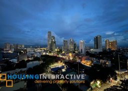 for rent -2br unit at the vantage