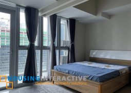for rent -1br unit in uptown parksuites