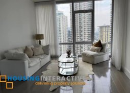 for rent -2br unit in proscenium at rockwell