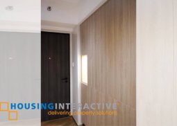 for rent -2br unit at the rise