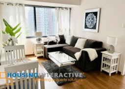 for rent -1br corner unit at the rise