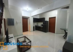 2br condo for lease in eton parkview greenbelt