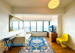 2br condo for sale in one rockwell west