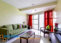 below market value 2 bedroom unit for sale at the venice luxury residences, mckinley hill, taguig