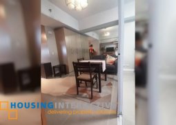 for rent -studio in two maridien