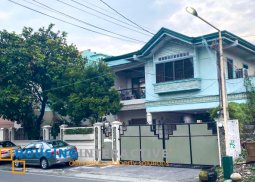 8br house for sale in bf homes las pinas