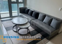 2br condo for lease in uptown parksuites