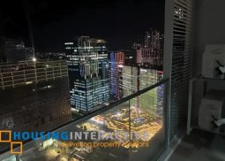 1br condo for lease in uptown parksuites