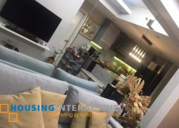 2br condo for lease & sale in signa designer residences
