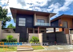 4 bedroom house and lot