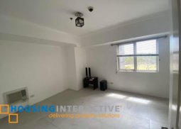 rush sale in bgc high street south of market,soma two bedrooms (2br)
