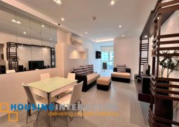 2br condo for rent in kensington place