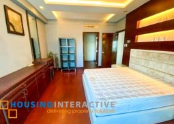 2br condo for sale in the residences at greenbelt