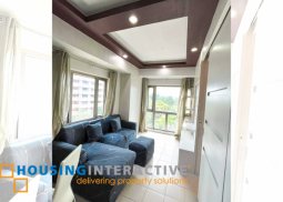 convenience and serenity in our 1br condo unit at forbeswood parklane