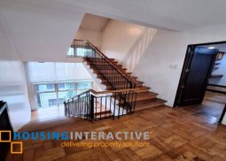 modern 3-storey, 5-bedroom modern townhouse for rent in new manila