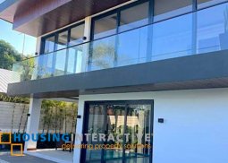 modern 2-storey, 4-bedroom house with pool & balcony for sale in alabang hills