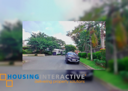 grand lot for sale in la vista