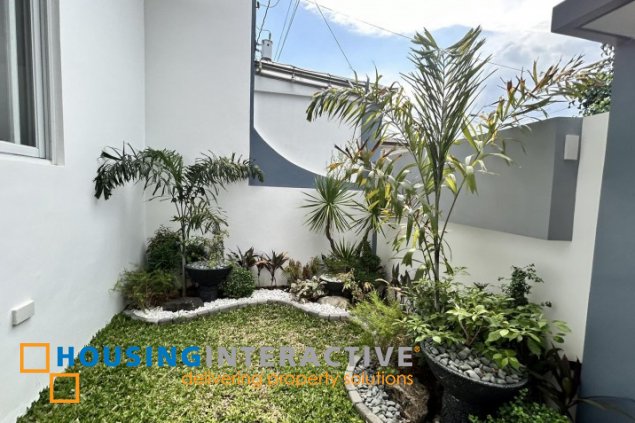 for sale 3-storey house in kingsville royale