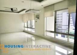 2br unit for rent in two salcedo place