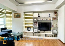 for sale 2br in two serendra taguig