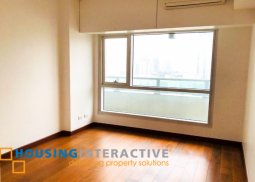 for rent 1br at royalton in captiol commons