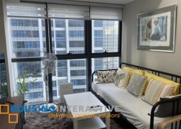 for lease 3br in uptown ritz residence
