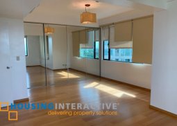 2br unit for rent in bonifacio ridge, taguig