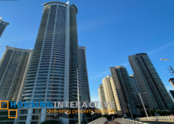 1br unit in proscenium at rockwell