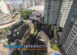 a 1br unit in the renaissance at greenbelt