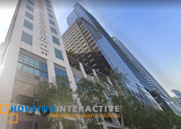 a 2br unit in mckinley park residences