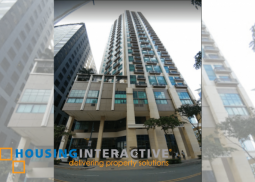 a 1br unit mackinley park residences