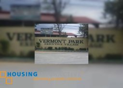 vacant lot for sale in vermont park executive village