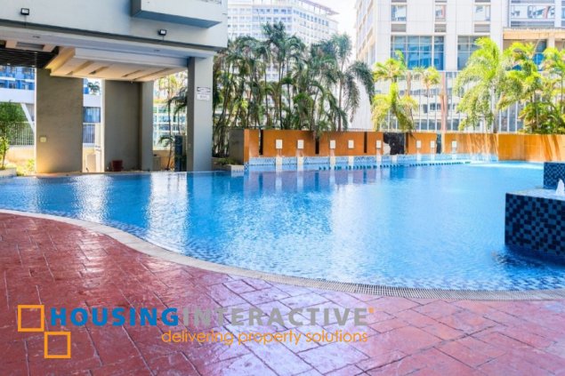 a 1br unit in the columns makati