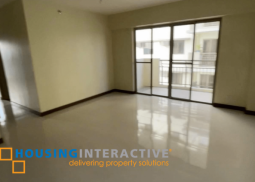 a 3br unit for sale in acacia estates