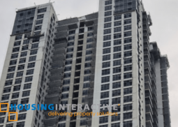 a 1br unit in alveo park triangle residences