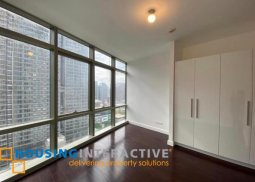 unfurnished 3br unit in east gallery place for rent