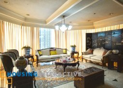 spacious 3br unit in lpl center for sale