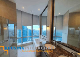 unfurnished 3br penthouse unit for rent