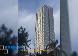 unfurnished studio unit in vista gl taft for sale