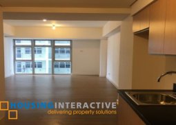 unfurnished studio unit in bgc for sale