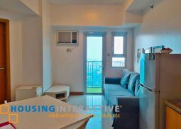 newly renovated 1br with balcony unit in bgc for sale