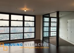 for rent: 2br unit in garden towers
