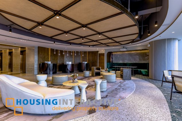 for rent: 2br unit in garden towers