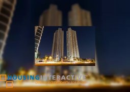 for rent 2br corner unit - the trion towers, taguig