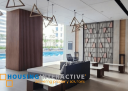 for sale studio unit - kroma tower, makati