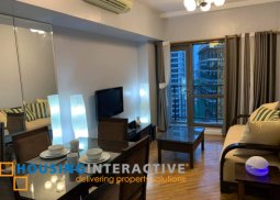 a 1br unit for lease in joya lofts and tower