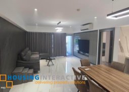 3br corener unit with balcony for rent in two maridien, taguig