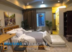 studio unit for lease in fairways tower condominium taguig