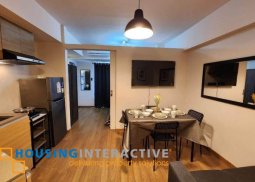 1br unit w/ balcony for lease in the rise makati