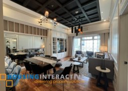 a 1br unit for rent in one serendra palm building